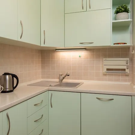Sunny Ii Makarska