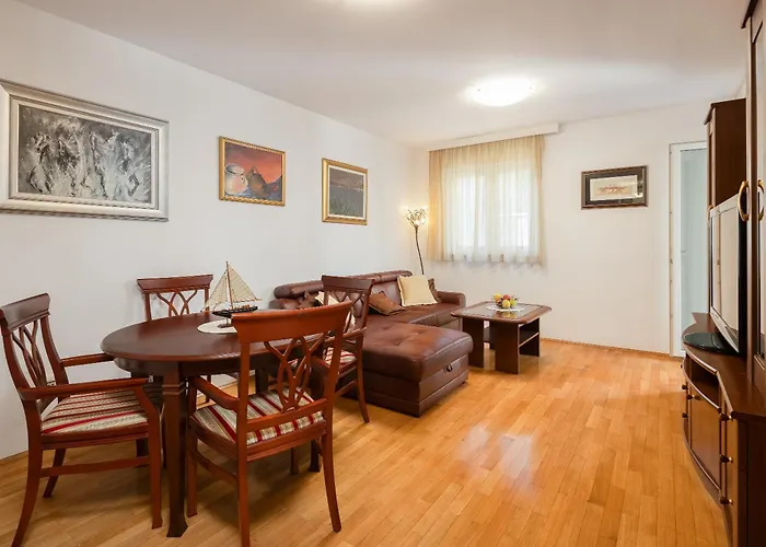 アパート Sunny Ii マカルスカ