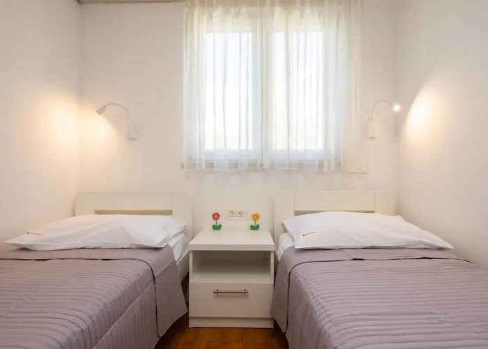 アパート Sunny Ii *