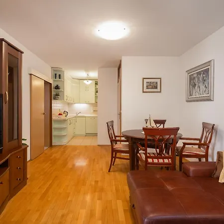 Sunny Ii Apartman
