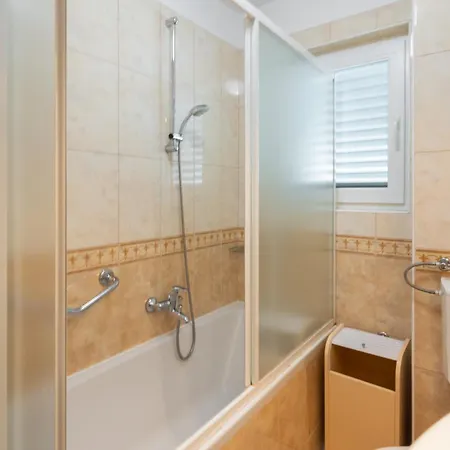 Apartman Sunny Ii