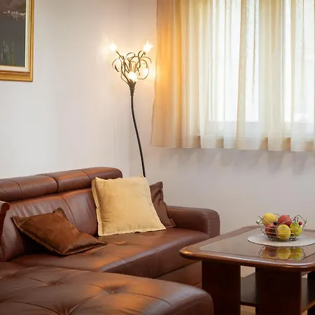 Apartman Sunny Ii *